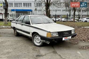 Седан Audi 100 1983 в Києві