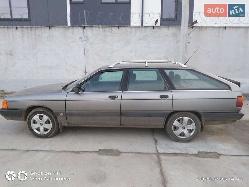 Универсал Audi 100 1988 в Ровно фото 3 Универсал Audi 100 1988 в Ровно