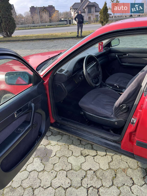 Седан Audi 100 1992 в Дубно