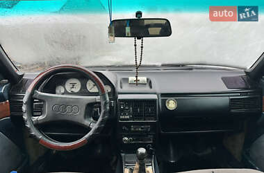 Седан Audi 100 1986 в Луцке