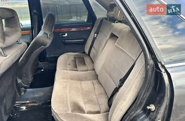 Седан Audi 100 1986 в Луцке