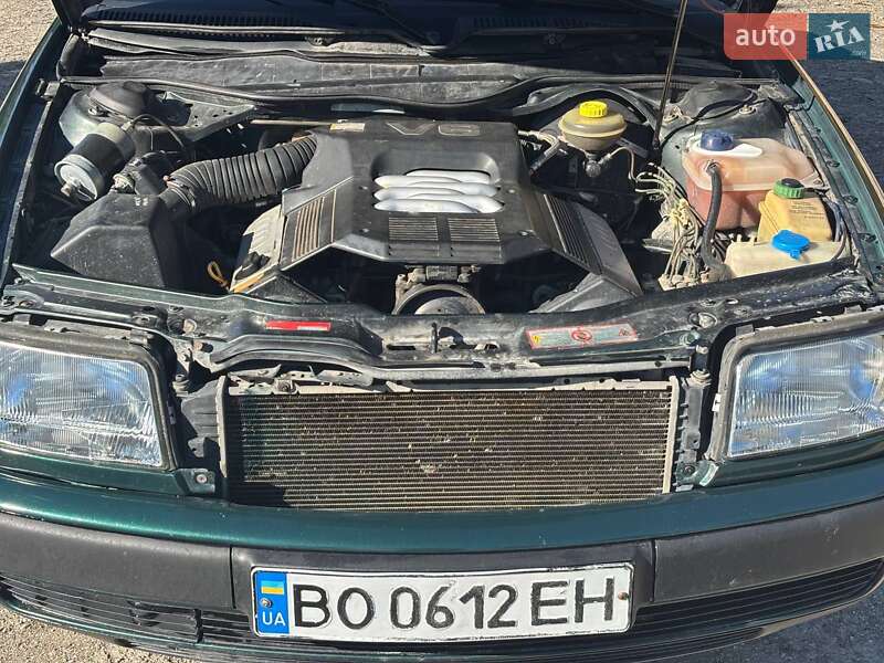 Седан Audi 100 1992 в Скалате