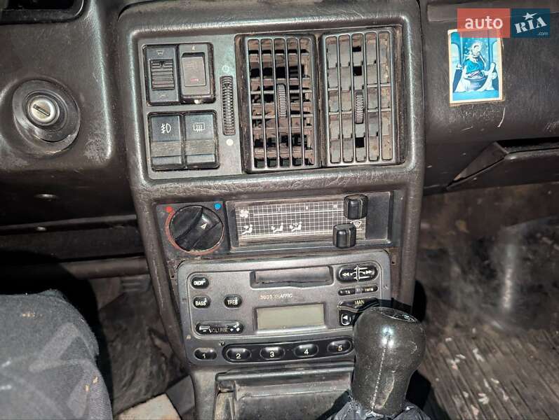 Седан Audi 100 1987 в Львові