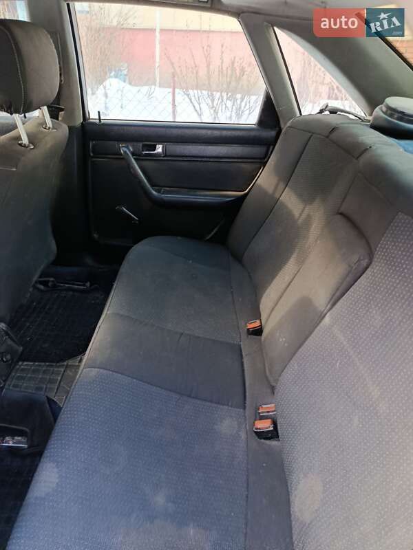 Седан Audi 100 1991 в Чорткове
