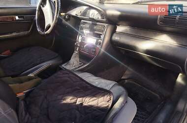 Седан Audi 100 1991 в Черновцах