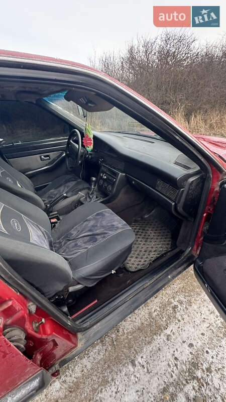 Седан Audi 100 1986 в Берегово