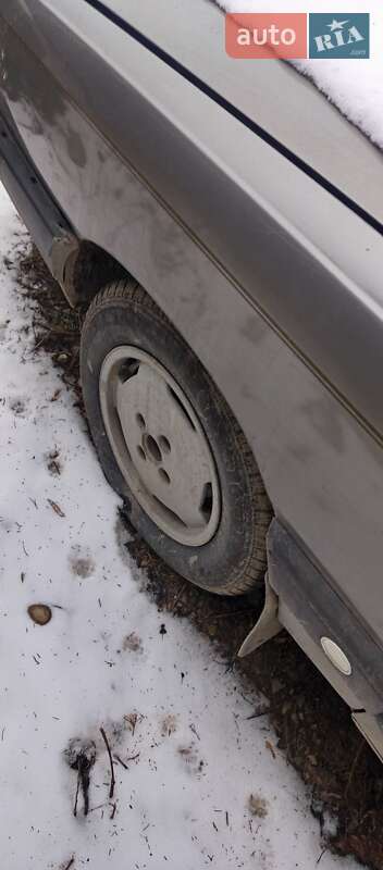 Седан Audi 100 1989 в Коломые