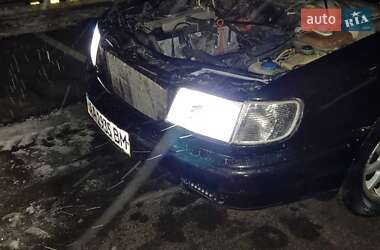 Седан Audi 100 1992 в Киеве