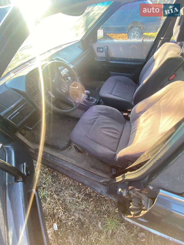 Седан Audi 100 1986 в Золочеве