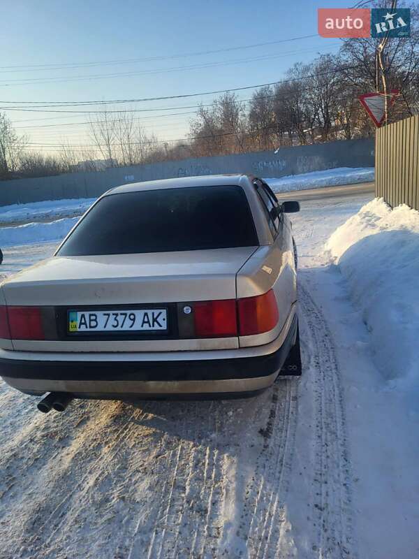 Седан Audi 100 1992 в Каменец-Подольском