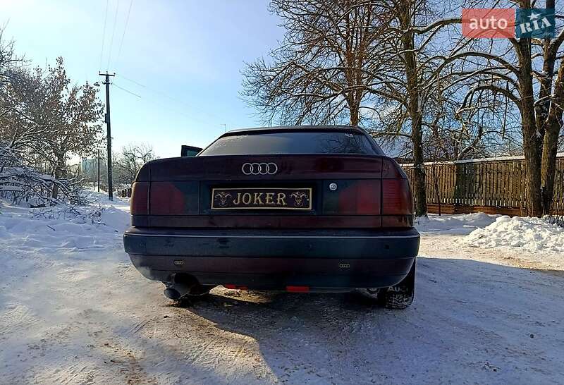 Седан Audi 100 1992 в Городне