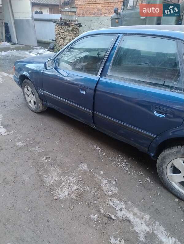 Audi 100 1992 Audi 100 1992