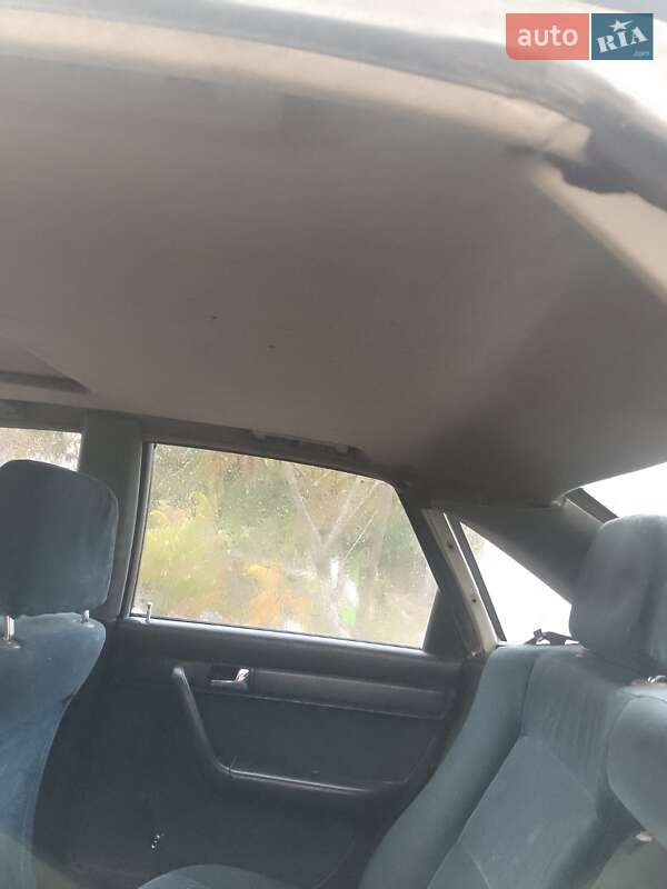 Седан Audi 100 1991 в Корнине