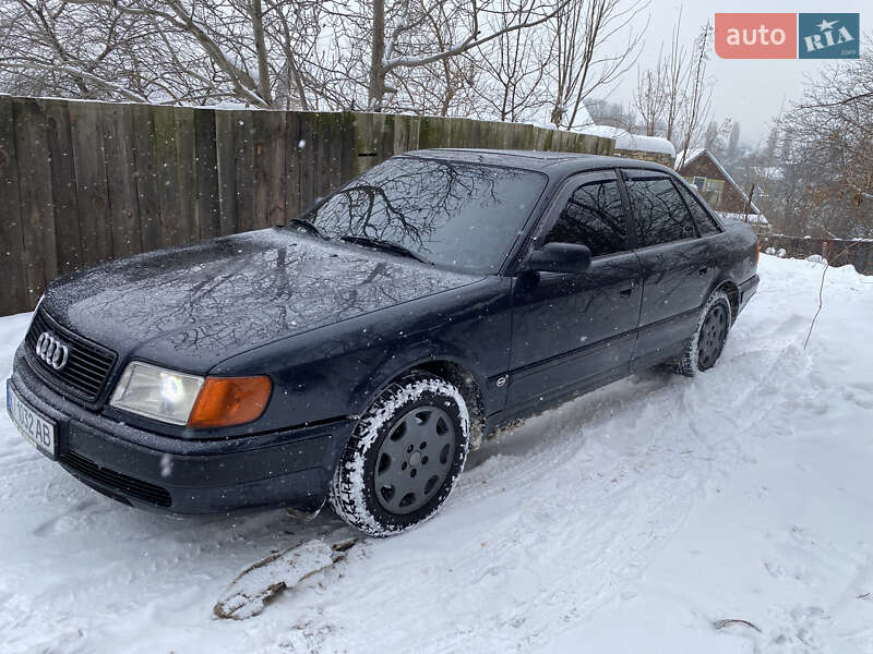 Седан Audi 100 1992 в Києві фото 3 Седан Audi 100 1992 в Києві