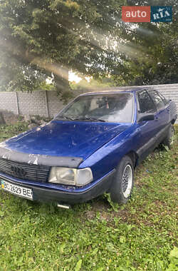 Седан Audi 100 1984 в Великих Мостах