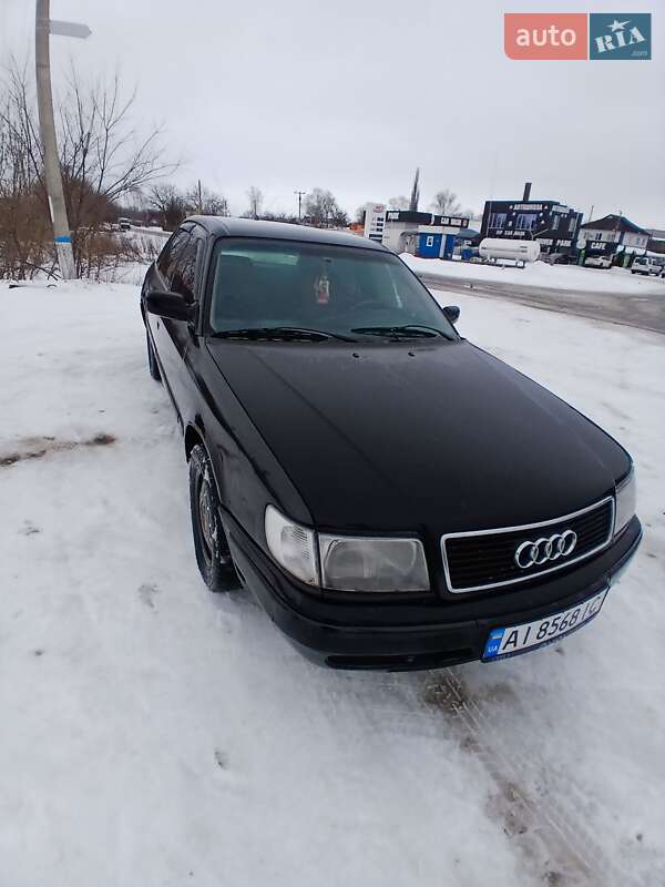 Audi 100 1992 Audi 100 1992