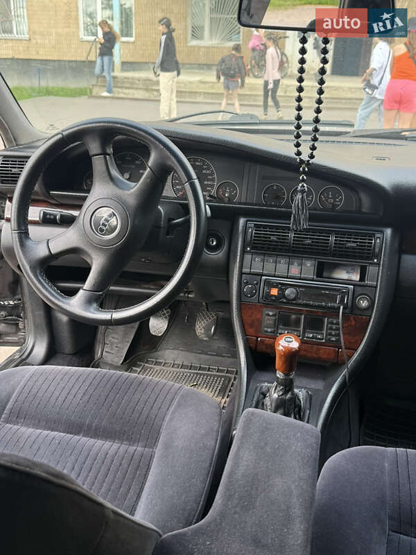 Седан Audi 100 1992 в Вінниці