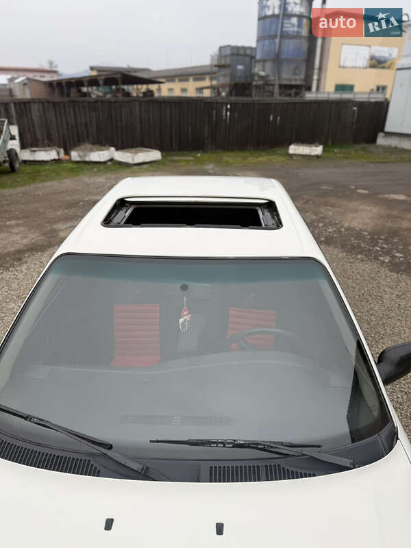 Седан Audi 100 1992 в Тячеве