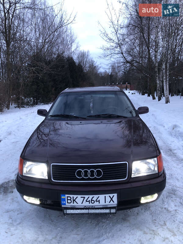 Седан Audi 100 1992 в Ровно