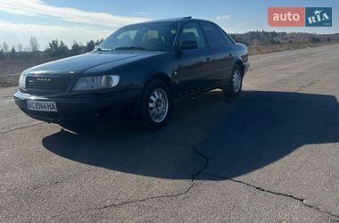 Седан Audi 100 1994 в Любешові
