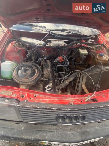 Седан Audi 100 1984 в Виннице