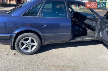Седан Audi 100 1994 в Знам'янці