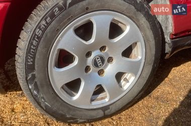 Седан Audi 100 1993 в Сарнах