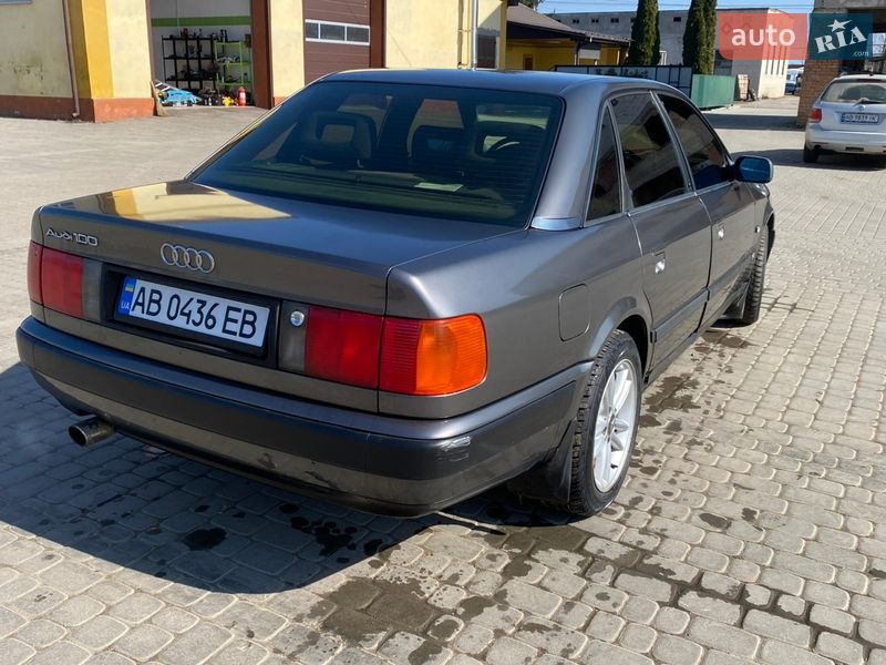 Седан Audi 100 1991 в Вінниці