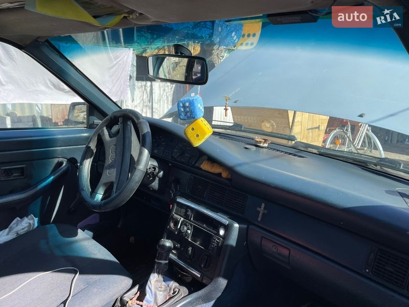 Седан Audi 100 1989 в Ровно