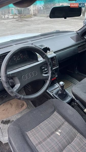 Седан Audi 100 1987 в Запорожье