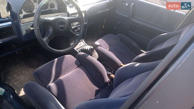 Седан Audi 100 1986 в Рівному
