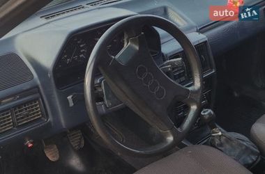 Седан Audi 100 1983 в Ровно