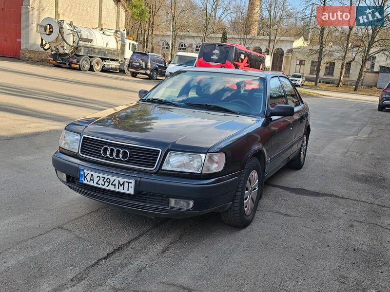 Седан Audi 100 1991 в Києві