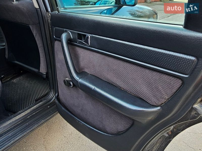 Седан Audi 100 1991 в Києві