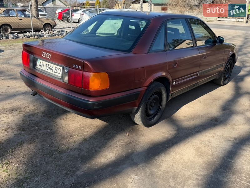 Седан Audi 100 1994 в Днепре