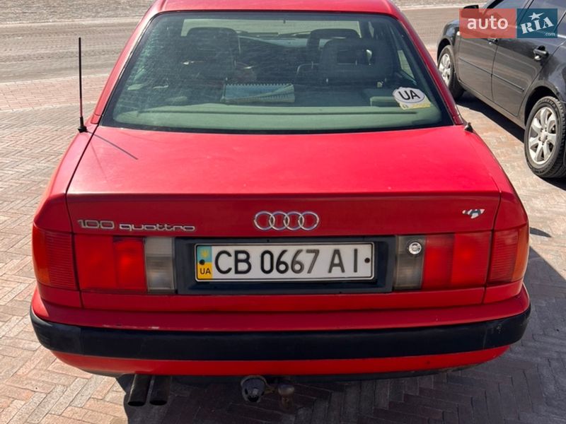 Седан Audi 100 1993 в Чернигове