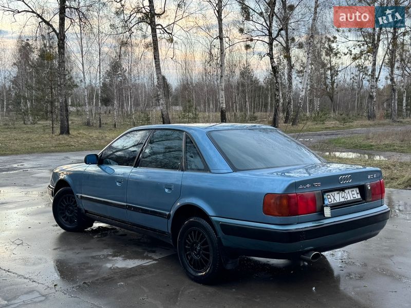 Седан Audi 100 1991 в Славуті