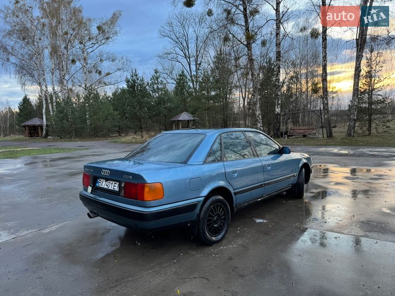 Седан Audi 100 1991 в Славуті