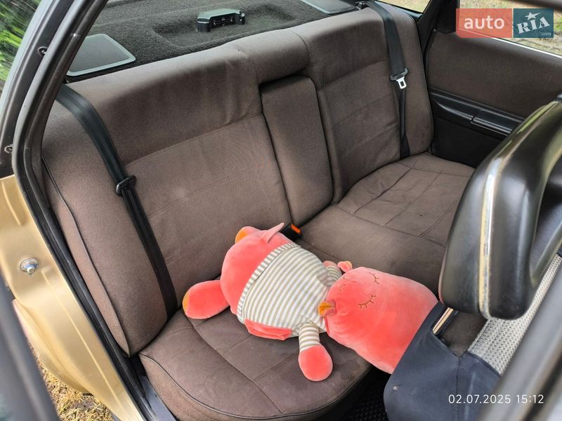 Седан Audi 100 1985 в Кривом Роге