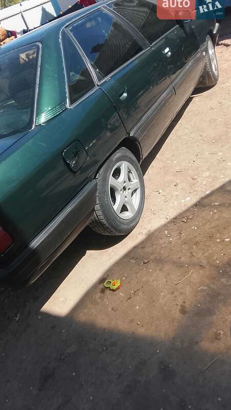 Седан Audi 100 1990 в Рівному