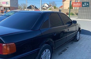 Седан Audi 100 1992 в Виннице