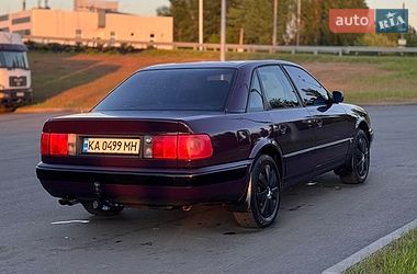Седан Audi 100 1994 в Киеве