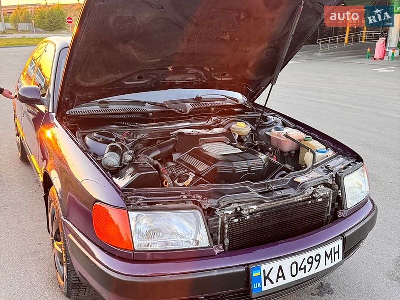 Седан Audi 100 1994 в Киеве