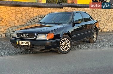 Седан Audi 100 1991 в Жовкві