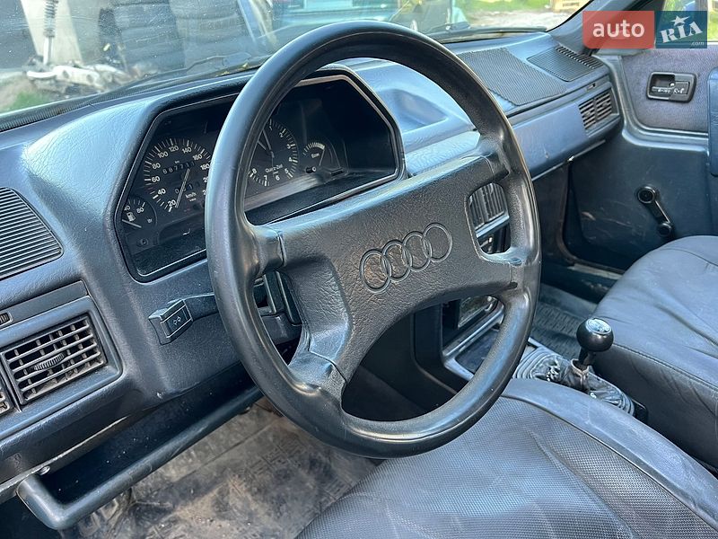 Седан Audi 100 1983 в Ковеле