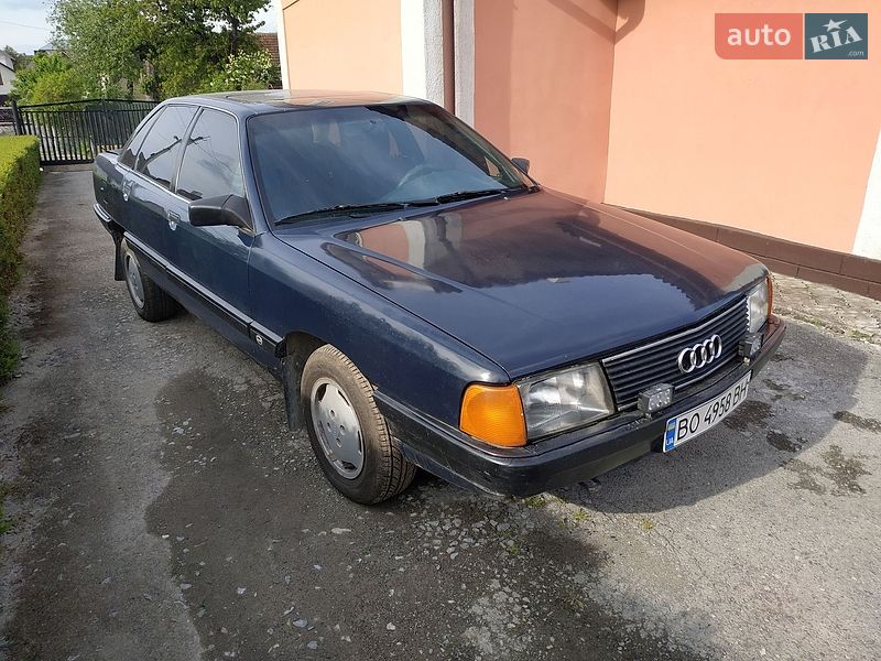 Audi 100 1990