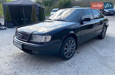 Седан Audi 100 1992 в Рівному
