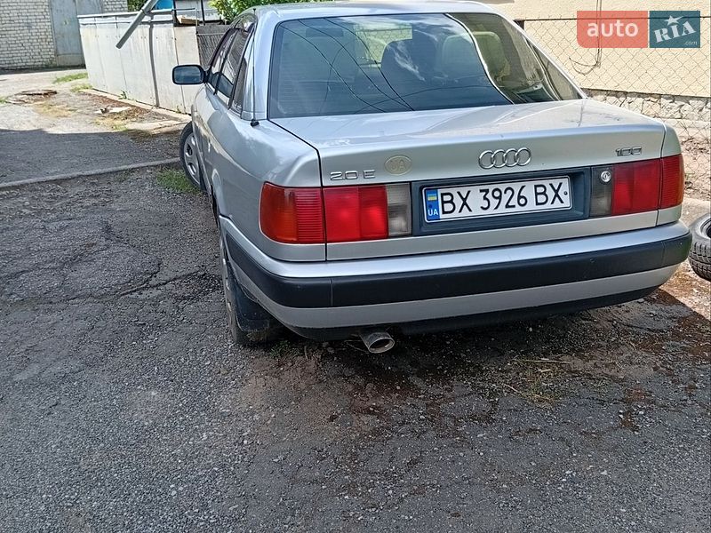 Седан Audi 100 1993 в Хмельницком