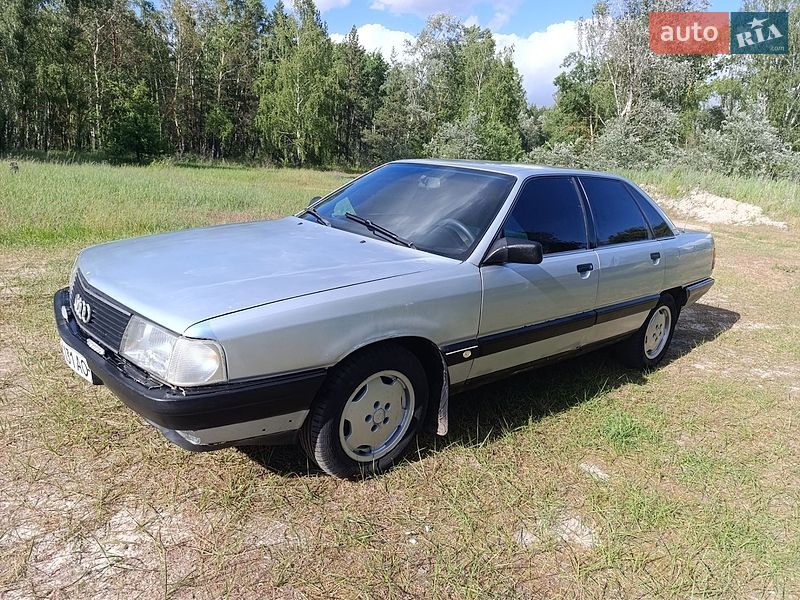 Седан Audi 100 1989 в Лебедине