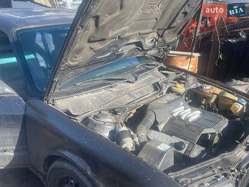 Седан Audi 100 1993 в Києві